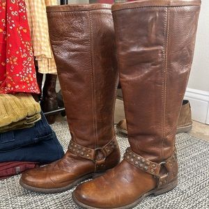 Frye zip boot, knee height